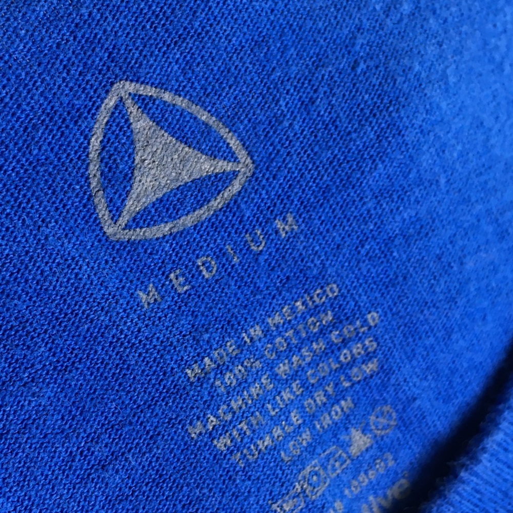 Active LA Tee - Picture 3 of 3